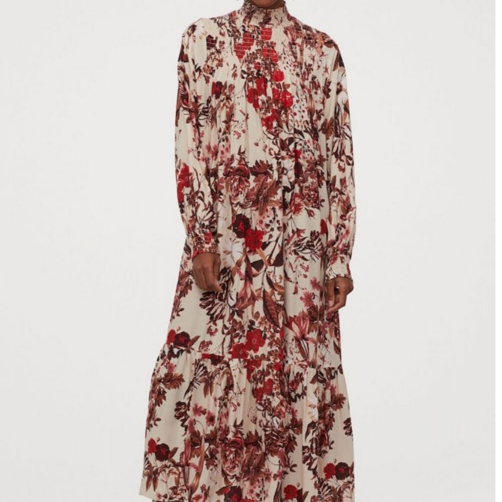 H&M dress with a stand up collar